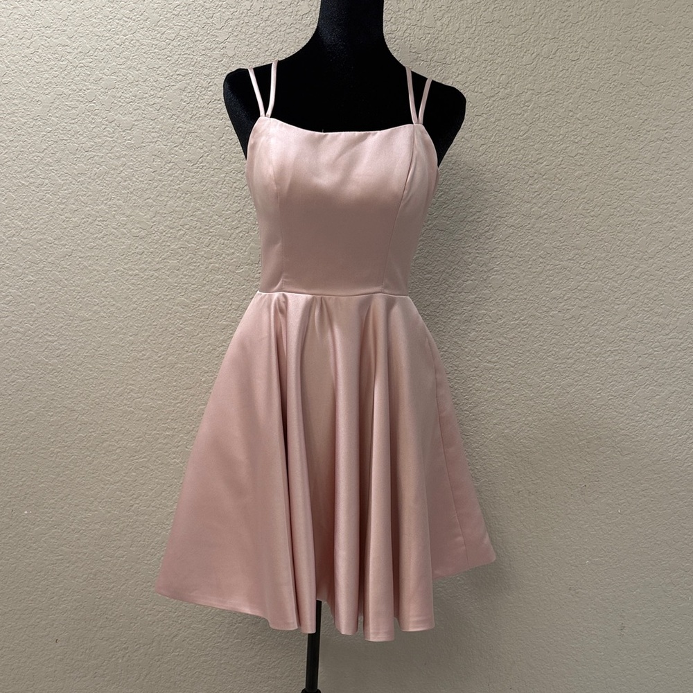 Elegant Pink Spaghetti Strap Dress